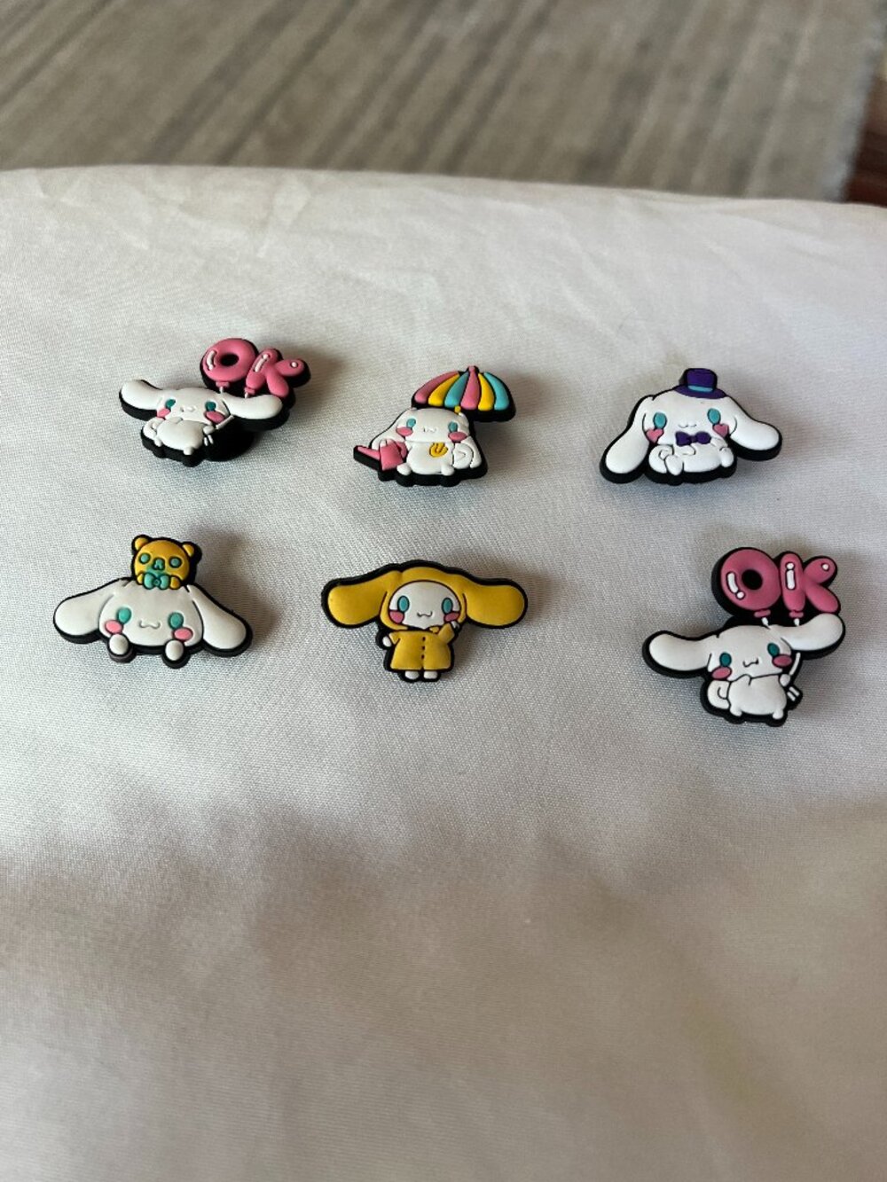 CINNAMOROLL SHOE CHARMS FOR CROCS 6 PCS-HELLO KITTY-NEW!